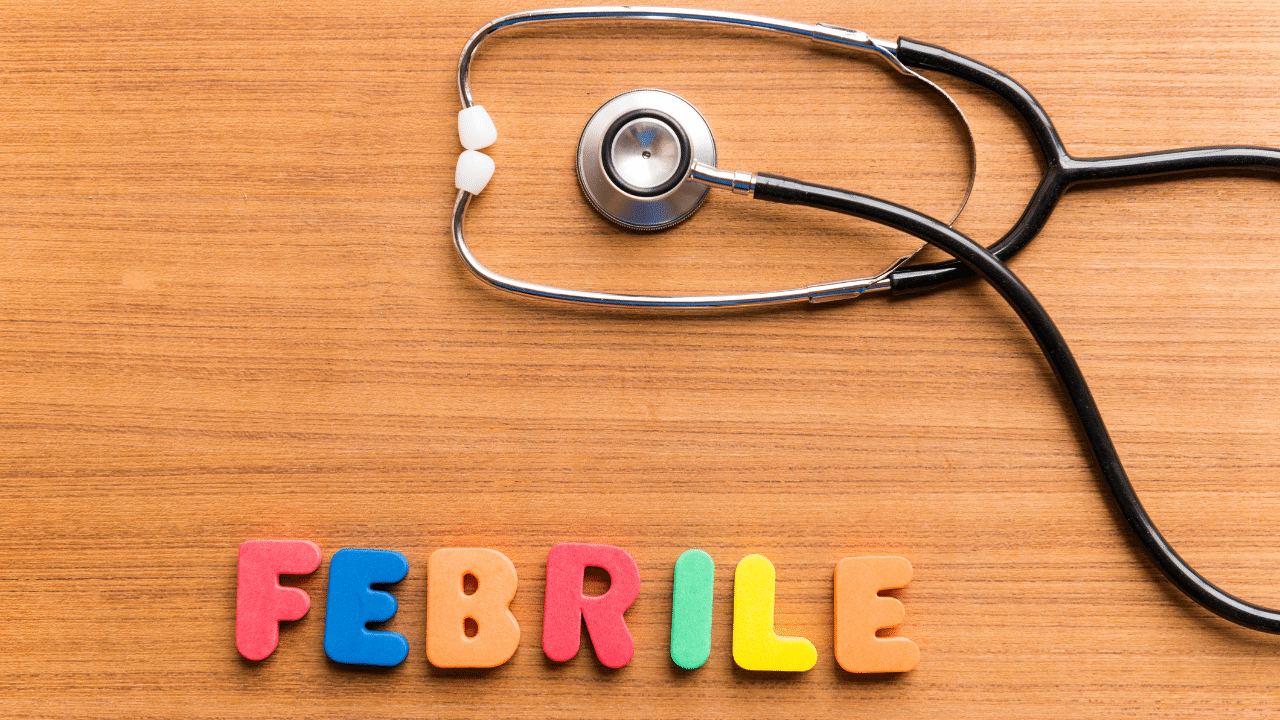 convulsion fébrile : enfant présentant une crise convulsive avec fièvre